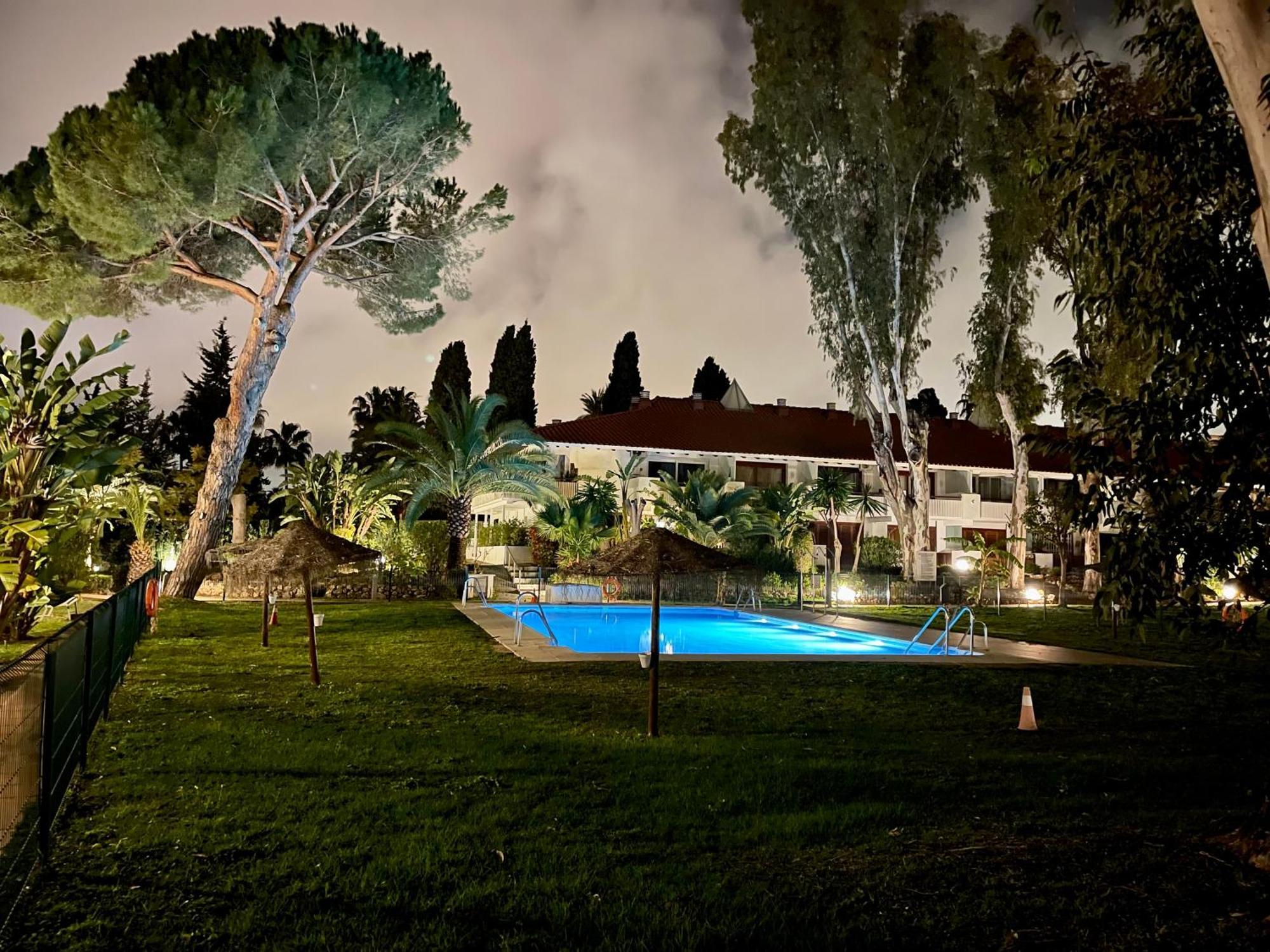 Puerto Banus Crystal Suite Μαρμπέλλα Εξωτερικό φωτογραφία