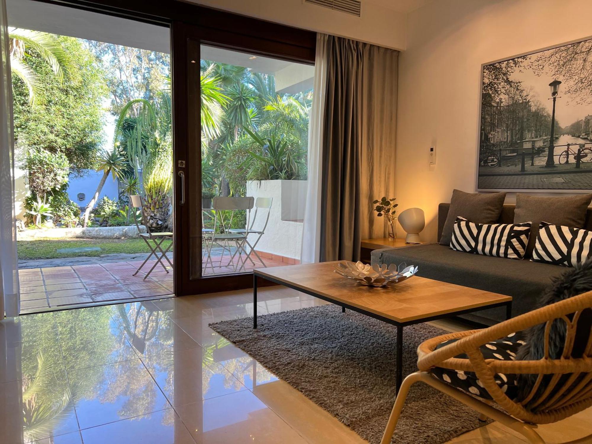 Puerto Banus Crystal Suite Μαρμπέλλα Εξωτερικό φωτογραφία